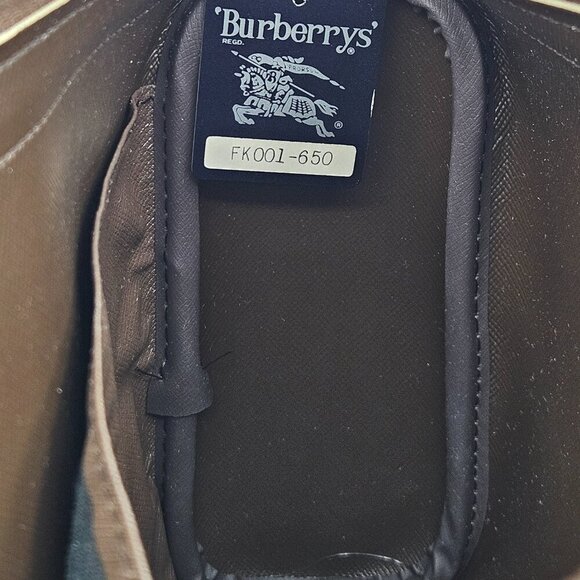 Burberrys Nova Check Brown Canvas & Leather Clutch Bag - Picture 9 of 16